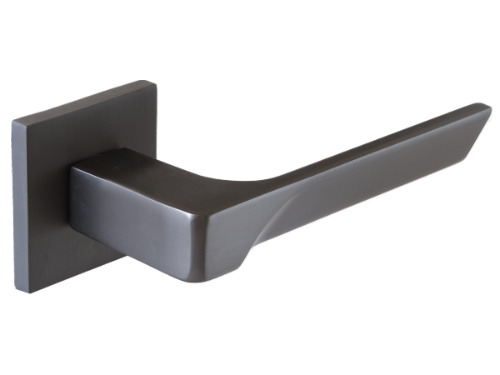 Дверная ручка на тонком основании Iron графит 21237